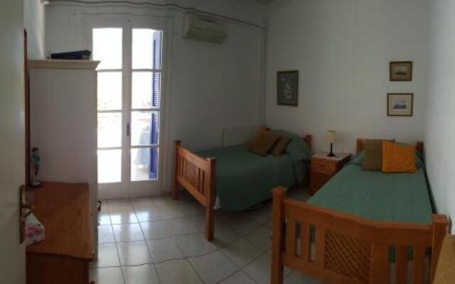 Yianna's Home