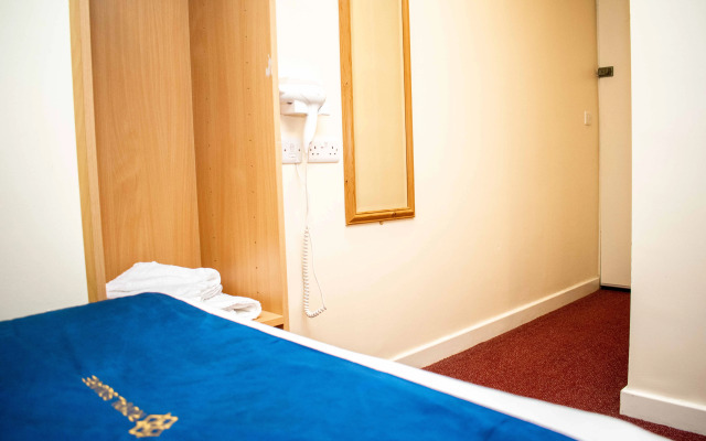 Royal Square Hotel - BHX & NEC