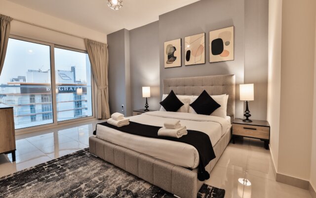 Luxury Apartments Business Bay Gym-Pool-Parking by Sojo Stay