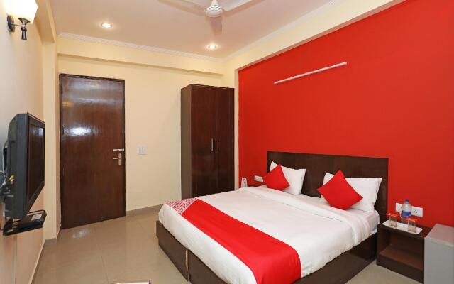 OYO 2797 Hotel Shalom Residency