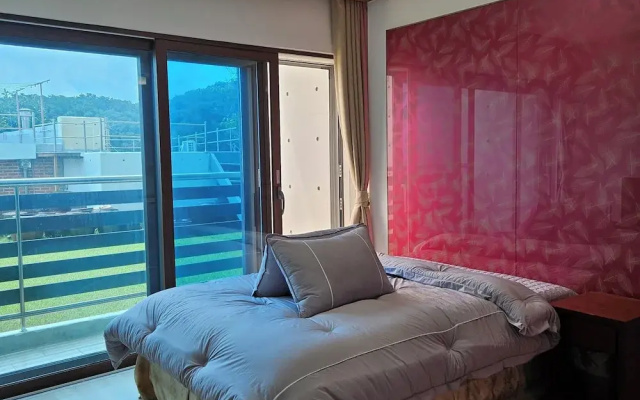Hwimok Art Resort
