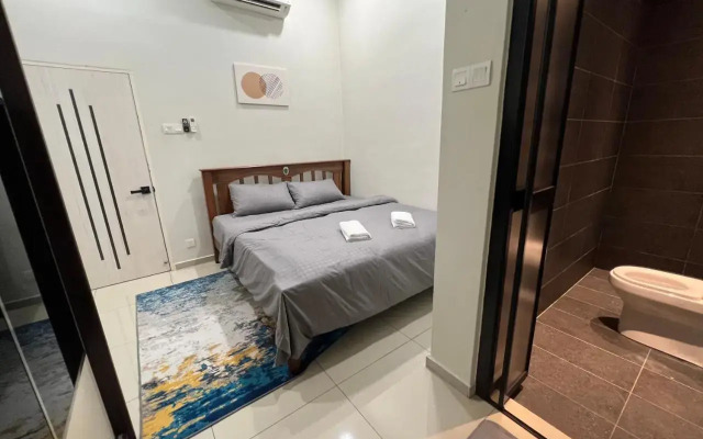 R3troHouse 3Bedroom with AC PS4,POOL TABLE,TVBOX