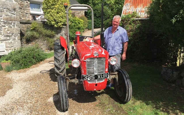 Little Pengelly Farm