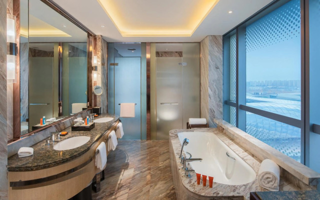 Crowne Plaza Dalian Sports Center by IHG