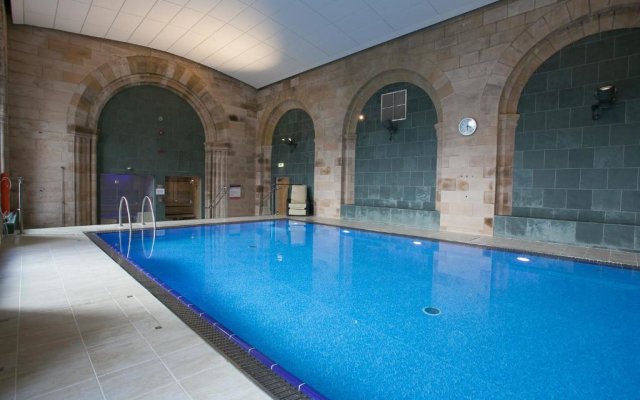 Loch Ness Moat House Apartments