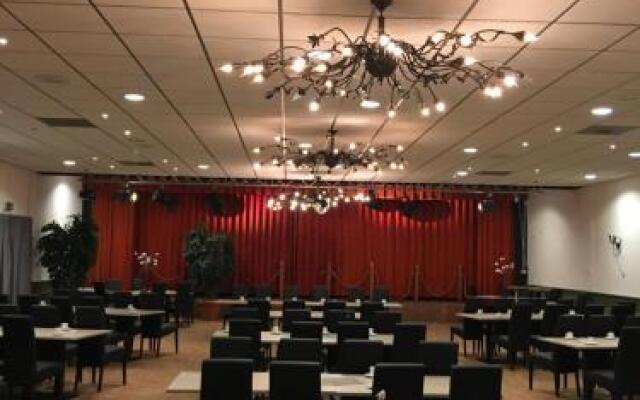 Hotel het Gemeentehuis Uithuizen