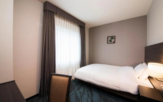 JR East Hotel Mets Kawasaki
