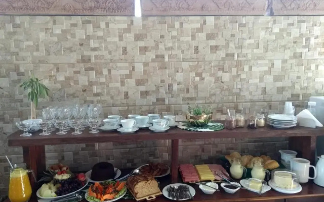 Hostel Rosa de Saron