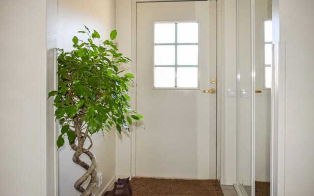 Nice Home in Lekeryd With 3 Bedrooms, Sauna and Wifi