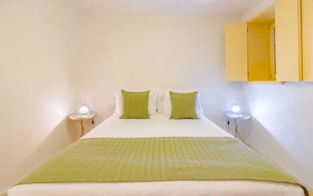 Charming 1-bedroom Apartment in Porto