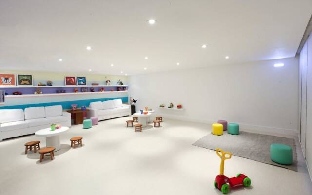 Cobertura Beira-Mar c/ Piscina Privativa – Barra Bali 417