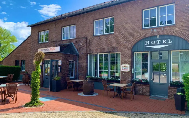 hotelImage
