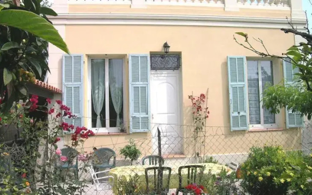 Studio In Villa Josephine