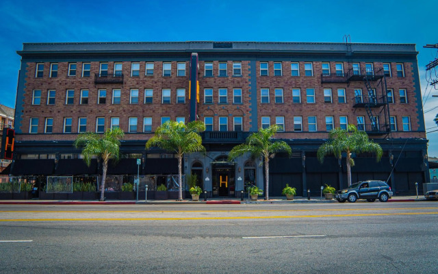 hotelImage
