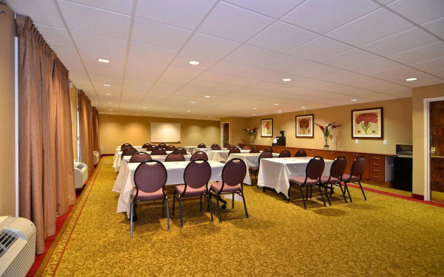 Best Western Plus Brookside Inn