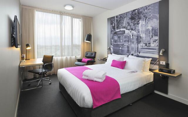 Mercure Melbourne Therry Street