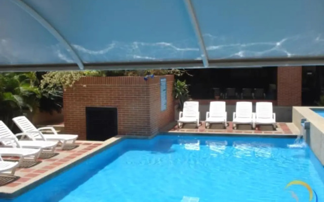 Hotel Miramar Suites