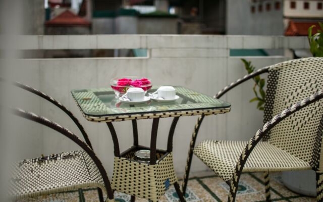 Hanoi Chic Boutique Hotel