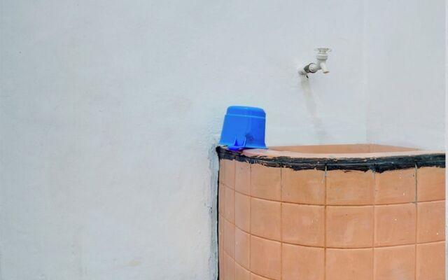 SPOT ON 92856 Home Stay Syariah Aom Kusman