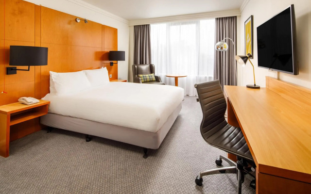 Holiday Inn Milton Keynes - Central by IHG