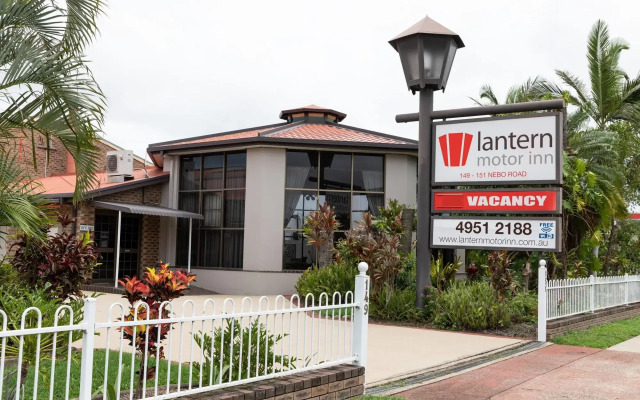Lantern Motor Inn