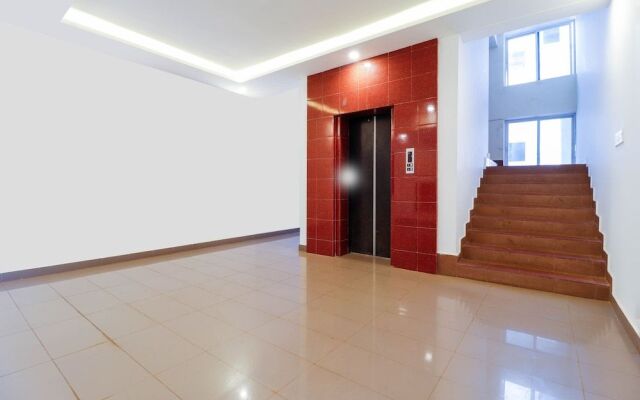 Oyo 28076 Samrudhi Residency