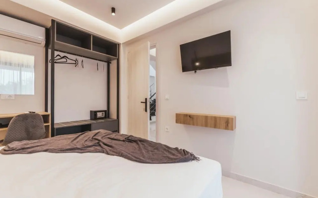 Villa Infinity Theo With 4 Bedrooms and 4 Bathrooms