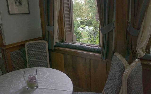 Hotel Villa Mon Repos