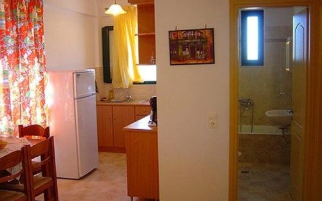 Rousolakos Apartments