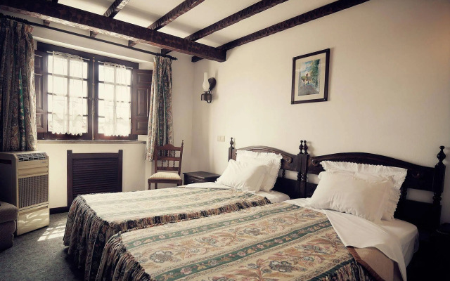 Hotel Rainha Santa Isabel