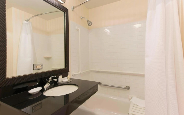 Fairfield Inn & Suites by Marriott Omaha Downtown