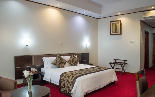 Lake View Resort Hotel