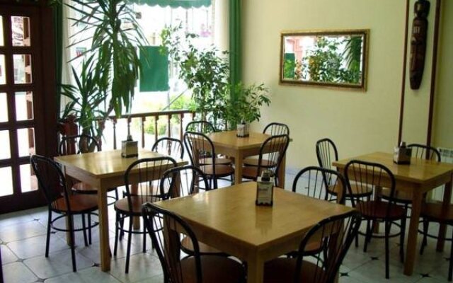 Hotel Ros Mary