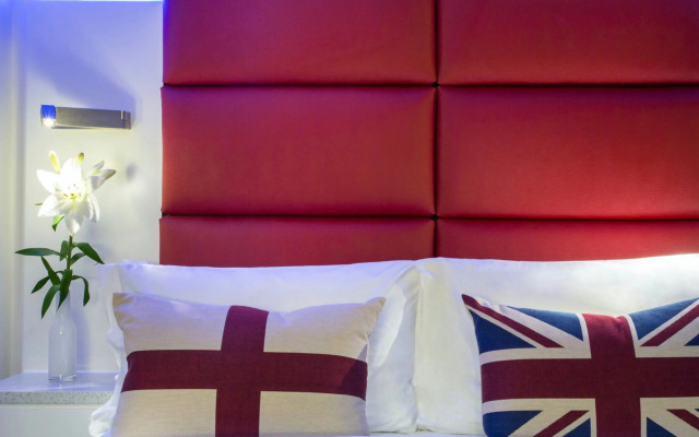 Henley House Hotel