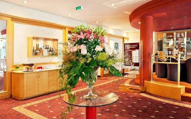Erikson Hotel