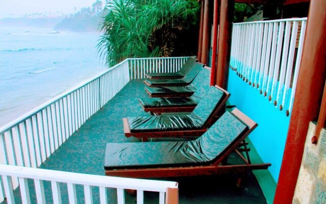 We Are Surfers hotel