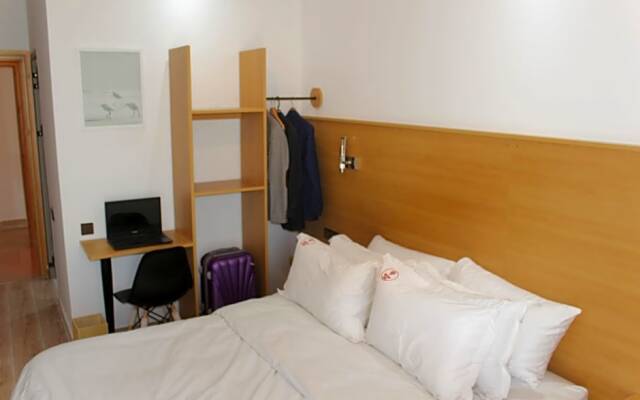 Hotel WOW