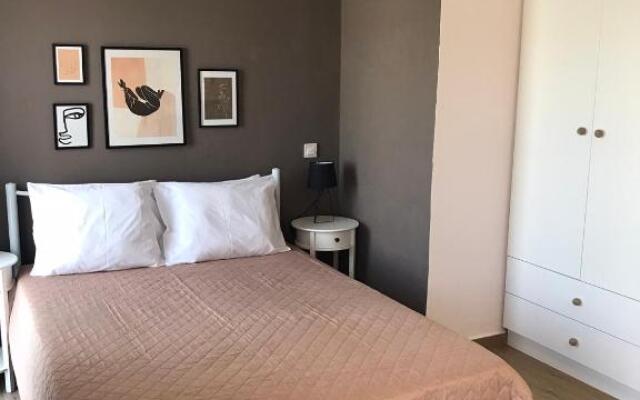 Artemis Apartments