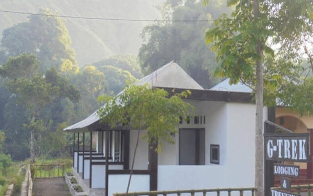 G-Trek Lodging & Trekking