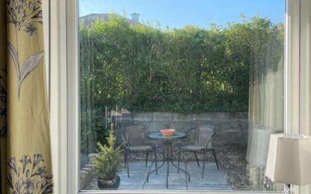 The Cwtch - a self contained one bedroom annex