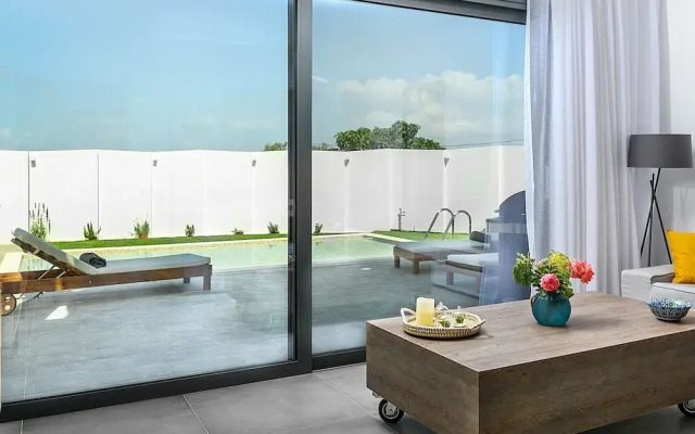5star Villa Harmony w heated pool, Gym, Spa, Sauna