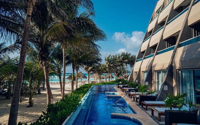 Flamingo Cancun - All Inclusive