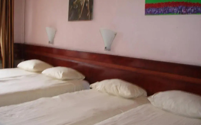 Hotel Manofa