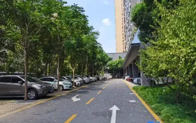 Yunxi Audiovisual Homestay Hotel (Changde University Wanda Plaza Branch)
