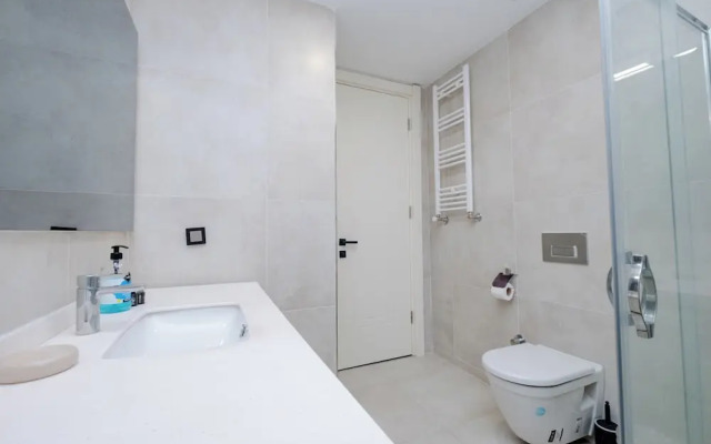 Lux Residence 2 Rooms 1 Saloon