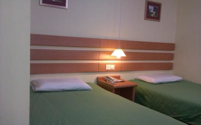 Home Inn Hotel Guiyang Fushui Middle Road