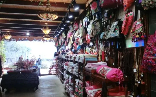 Dongshan Courtyard Inn