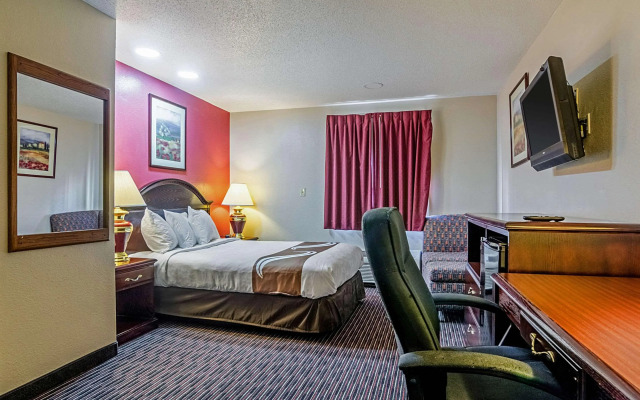 Quality Inn South