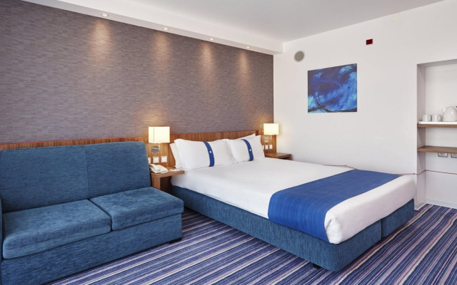 Holiday Inn Express Lisbon - Alfragide by IHG