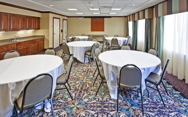 Staybridge Suites Indianapolis-Carmel